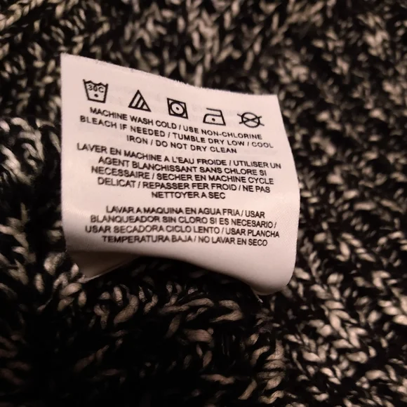 SurfsideSupply Co. Chunky Cable knit Blk/Wht zipperedCardigan XL Unisex
